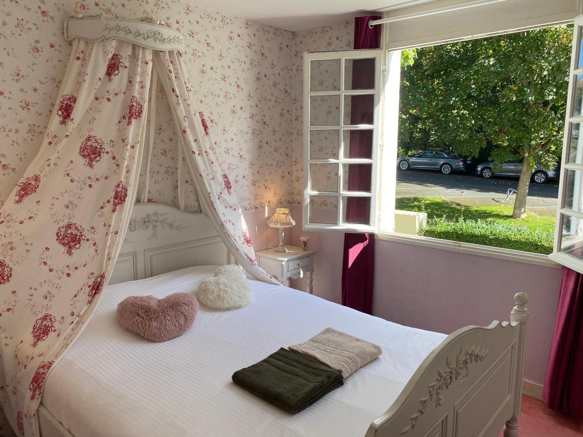 Cote Plage - Magnifique Appartement De Charme A Trouville Sur Mer - Linge - Lit Fait - Parking - Wifi - Classe Par L'Office Du Tourisme Buitenkant foto