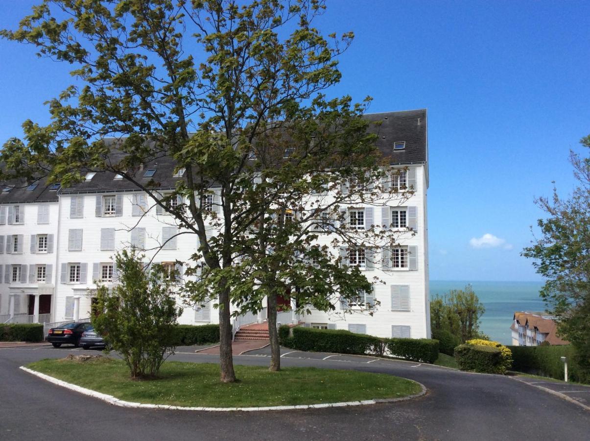 Cote Plage - Magnifique Appartement De Charme A Trouville Sur Mer - Linge - Lit Fait - Parking - Wifi - Classe Par L'Office Du Tourisme Buitenkant foto